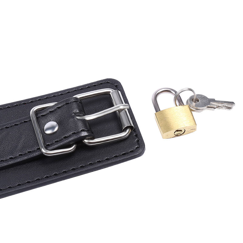 OHMAMA FETISH - CINTURE DI SICUREZZA PER I POLSI CON ANELLO DI CHIUSURA