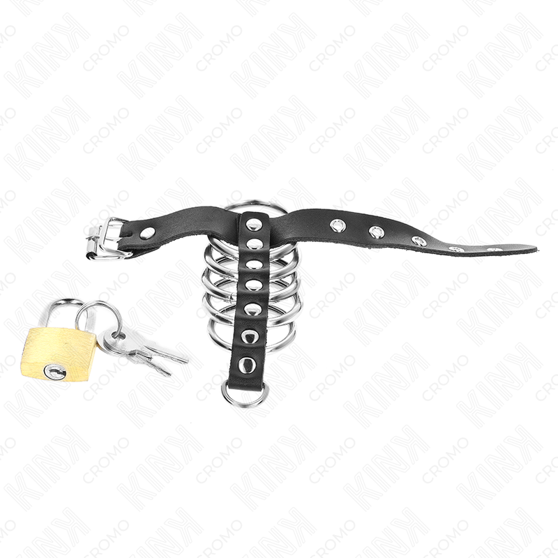 KINK - ANELLO PER PENE IN PELLE CON CINTURINO DI SICUREZZA 21 X 2 CM E 5 ANELLI IN METALLO DA 3 CM A 4 CM
