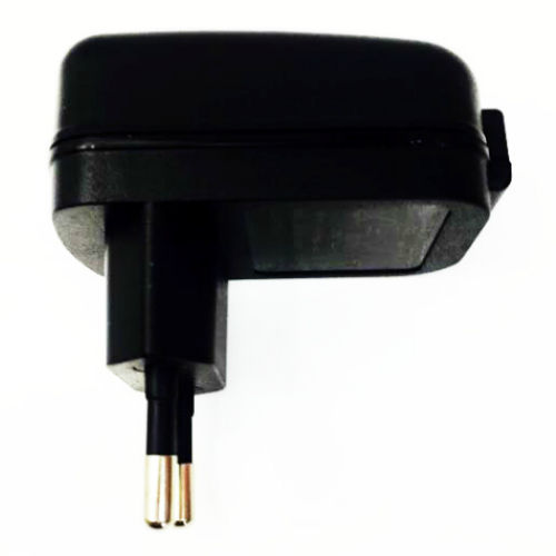 CARICABATTERIE USB EUROPEO 